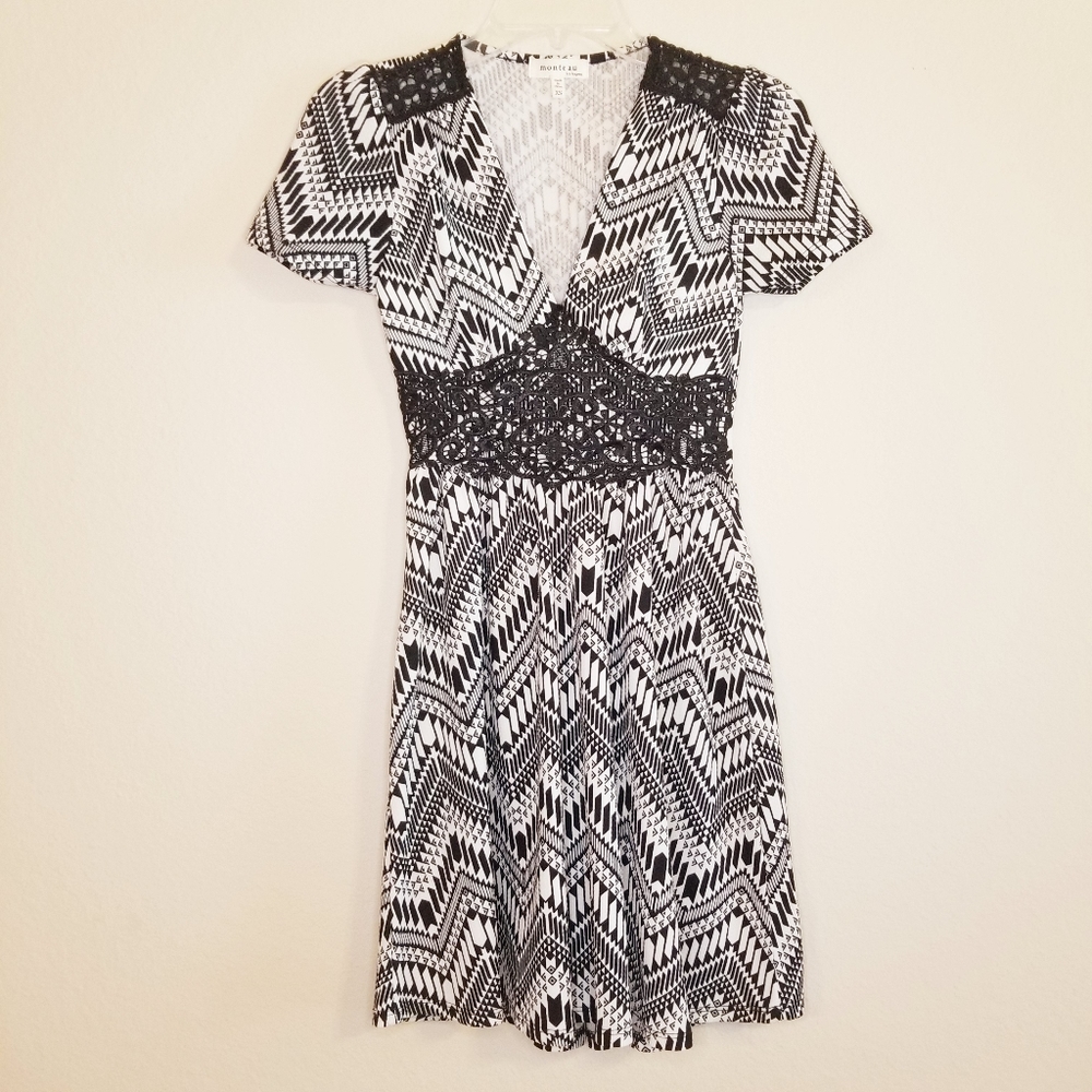 Monteau Black and White Dress